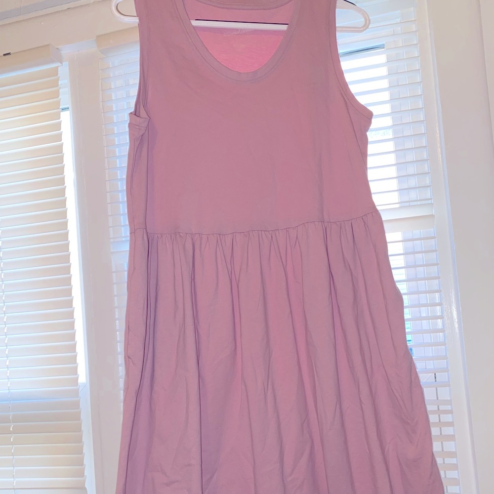 Dress w/pockets